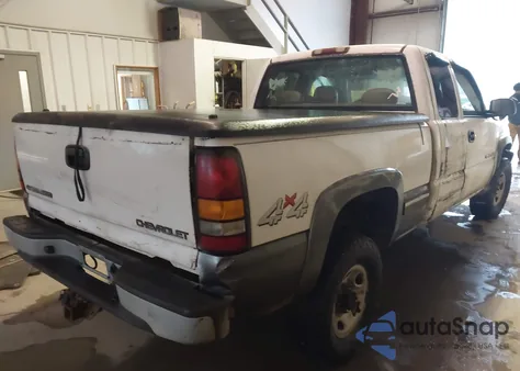 2005 GMC Sierra 2500Hd Work Truck from USA, damaged, VIN 1GTHK29U85E146932